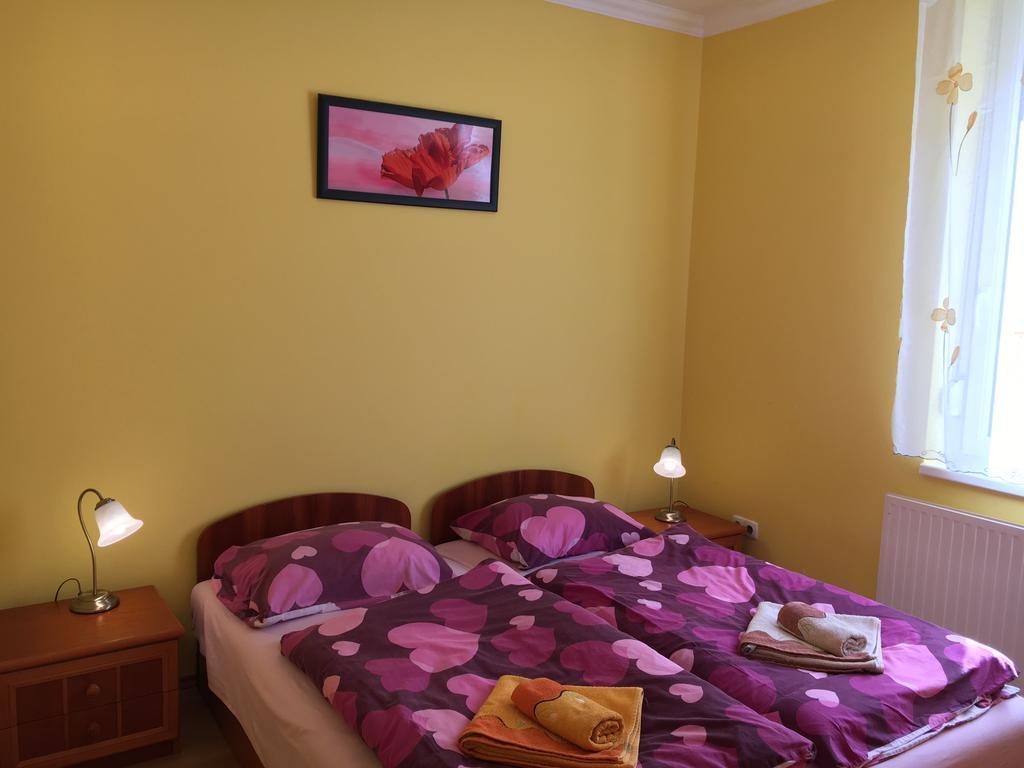 Yuliya 9 Apartman Hévíz Kültér fotó